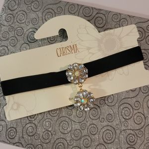 NWT! Carisma Diamond Floral Necklace Choker